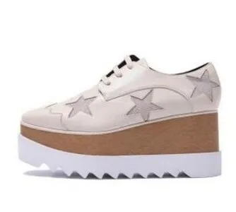 Woman Square Toe Star Lace Up Loafer